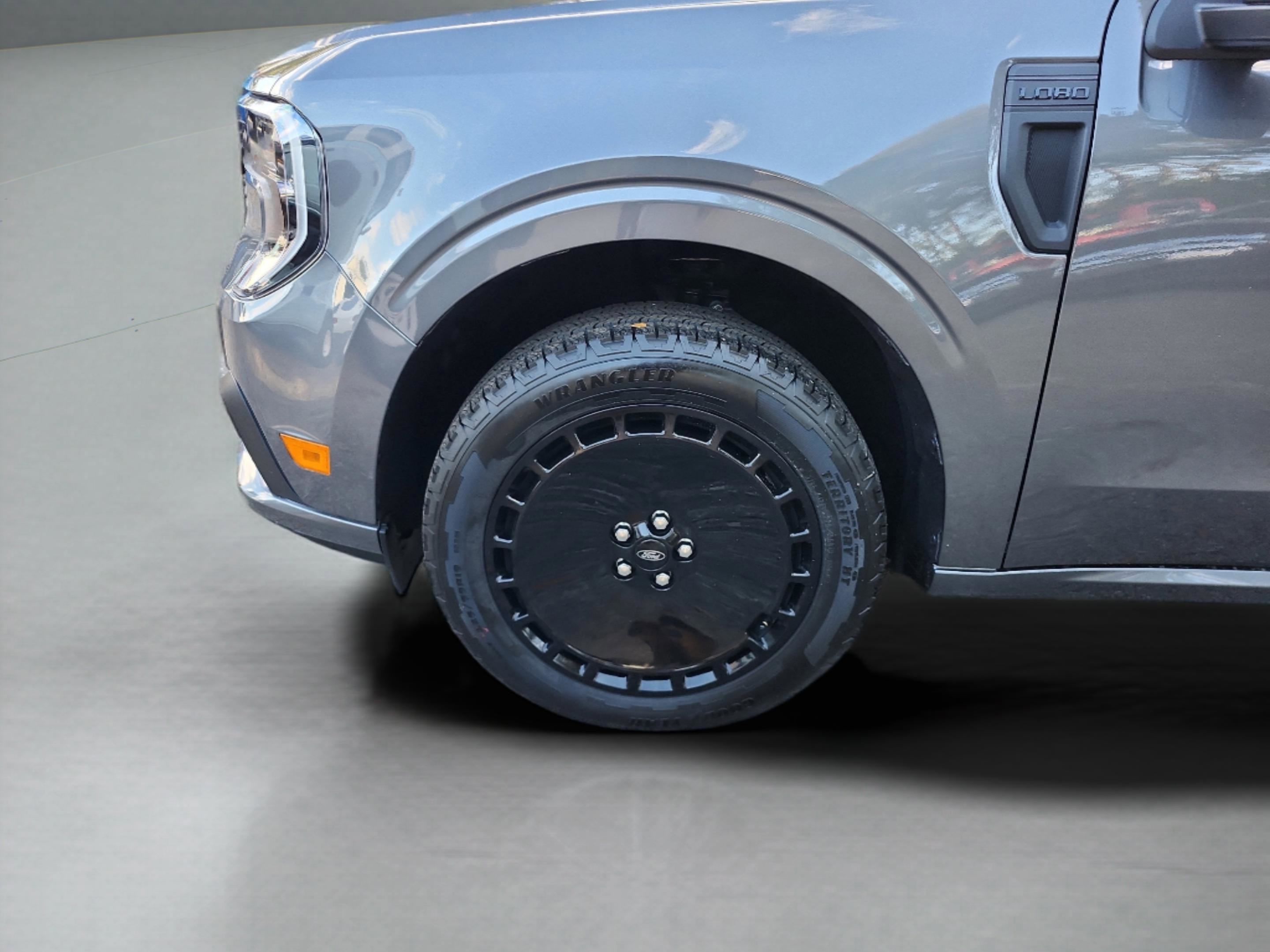 New 2026 Ford Maverick Lobo image 24