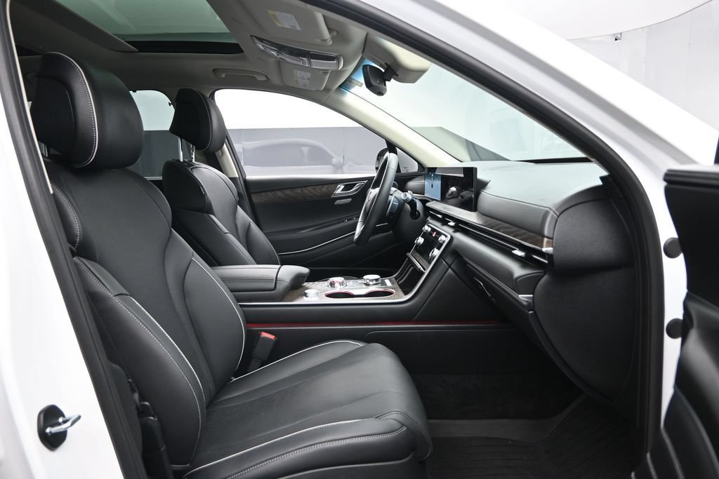 Used 2025 Genesis GV80 2.5T Prestige AWD/4WD image 30
