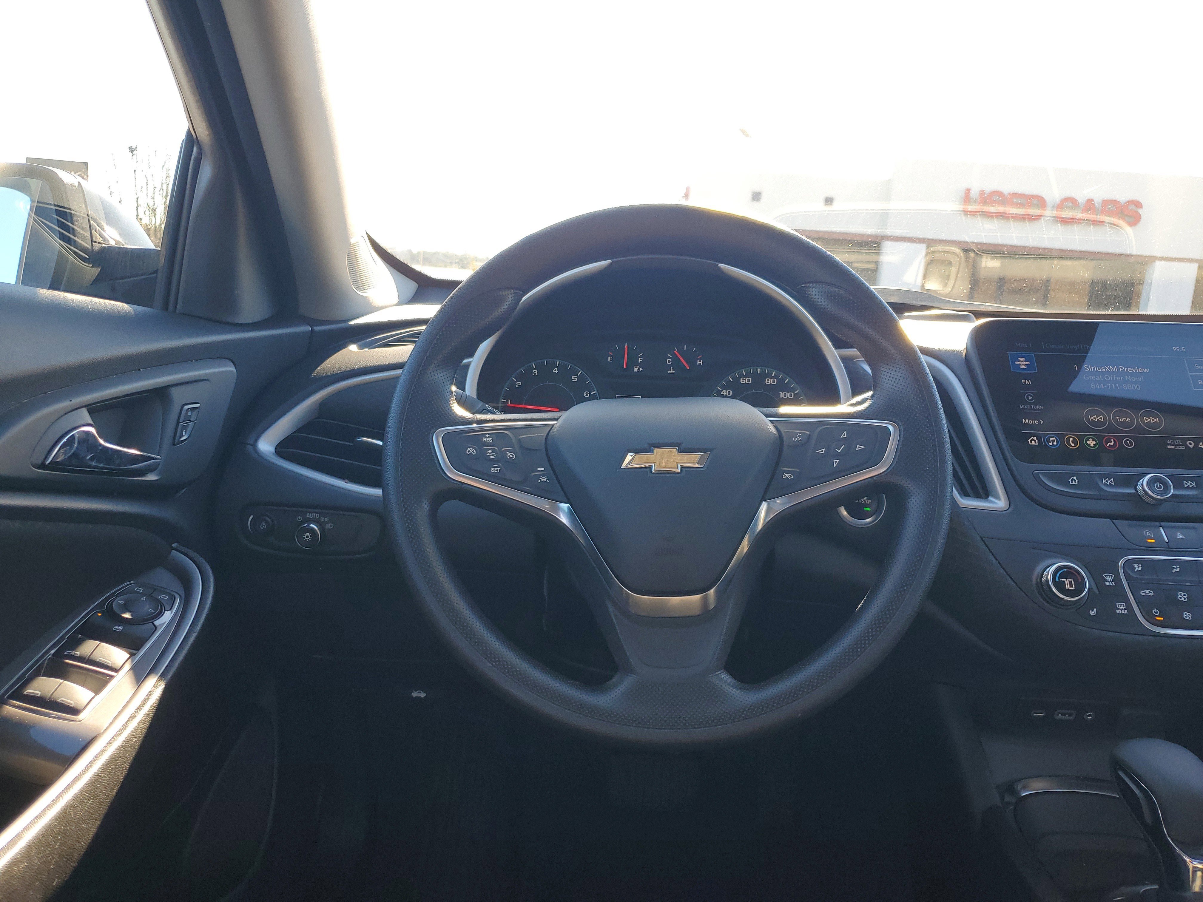 Used 2023 Chevrolet Malibu LT image 14