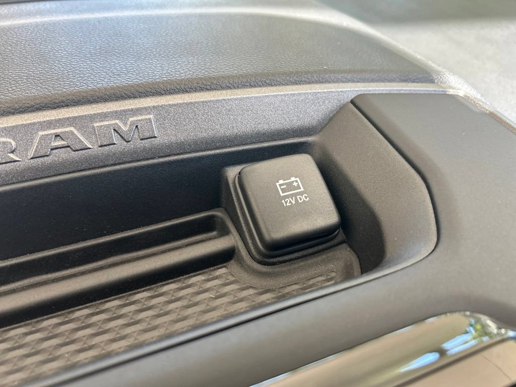 Used 2025 RAM 2500 Tradesman AWD/4WD image 43