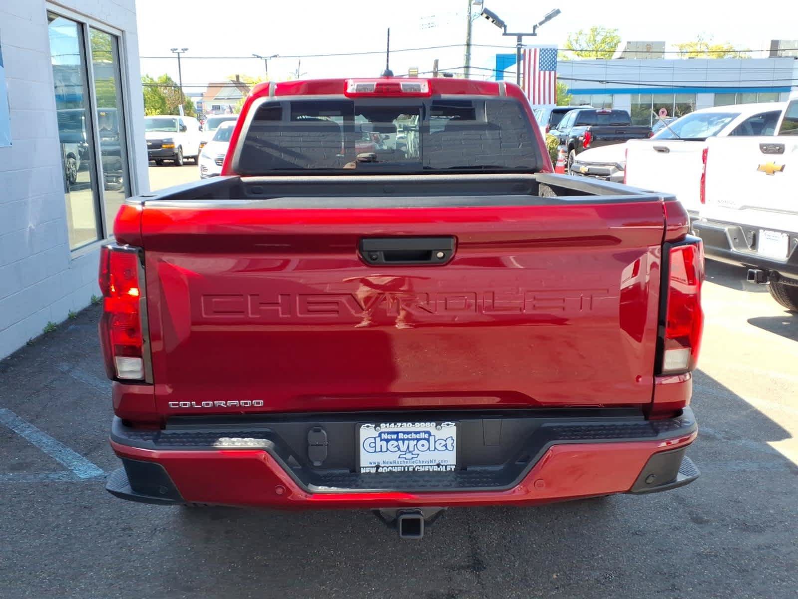Used 2026 Chevrolet Colorado LT w/ Advanced Trailering Package AWD/4WD image 5