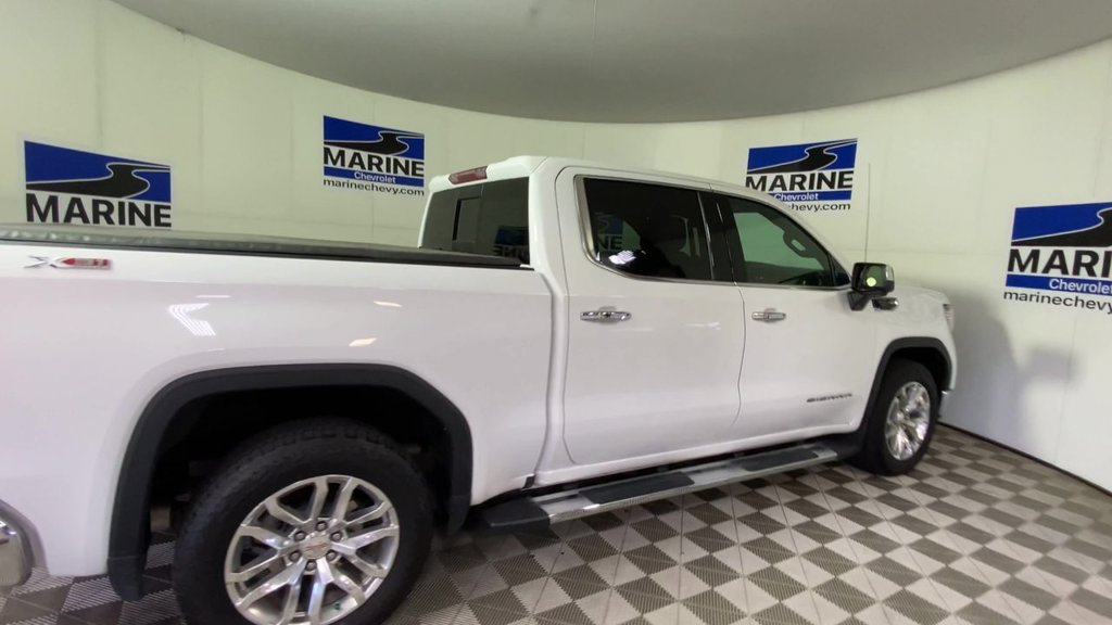 Used 2022 GMC Sierra 1500 SLT w/ SLT Premium Plus Package AWD/4WD image 2