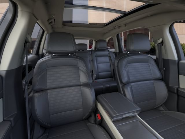 New 2024 Lincoln Nautilus Reserve w/ Equipment Group 203A AWD/4WD image 10