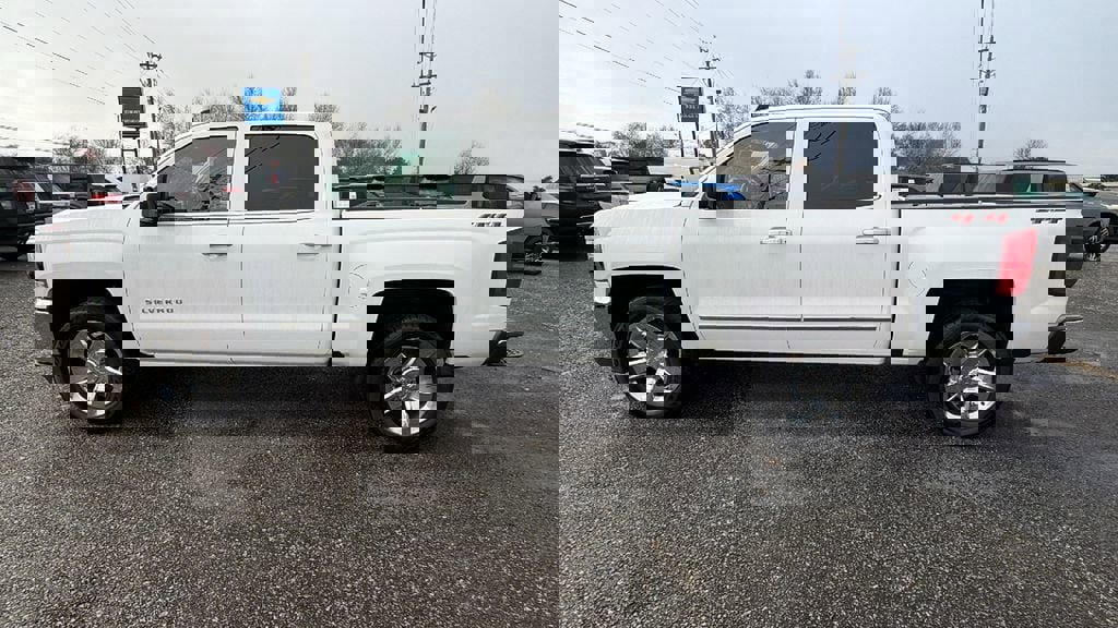 Used 2018 Chevrolet Silverado 1500 LTZ w/ Sport Package image 8