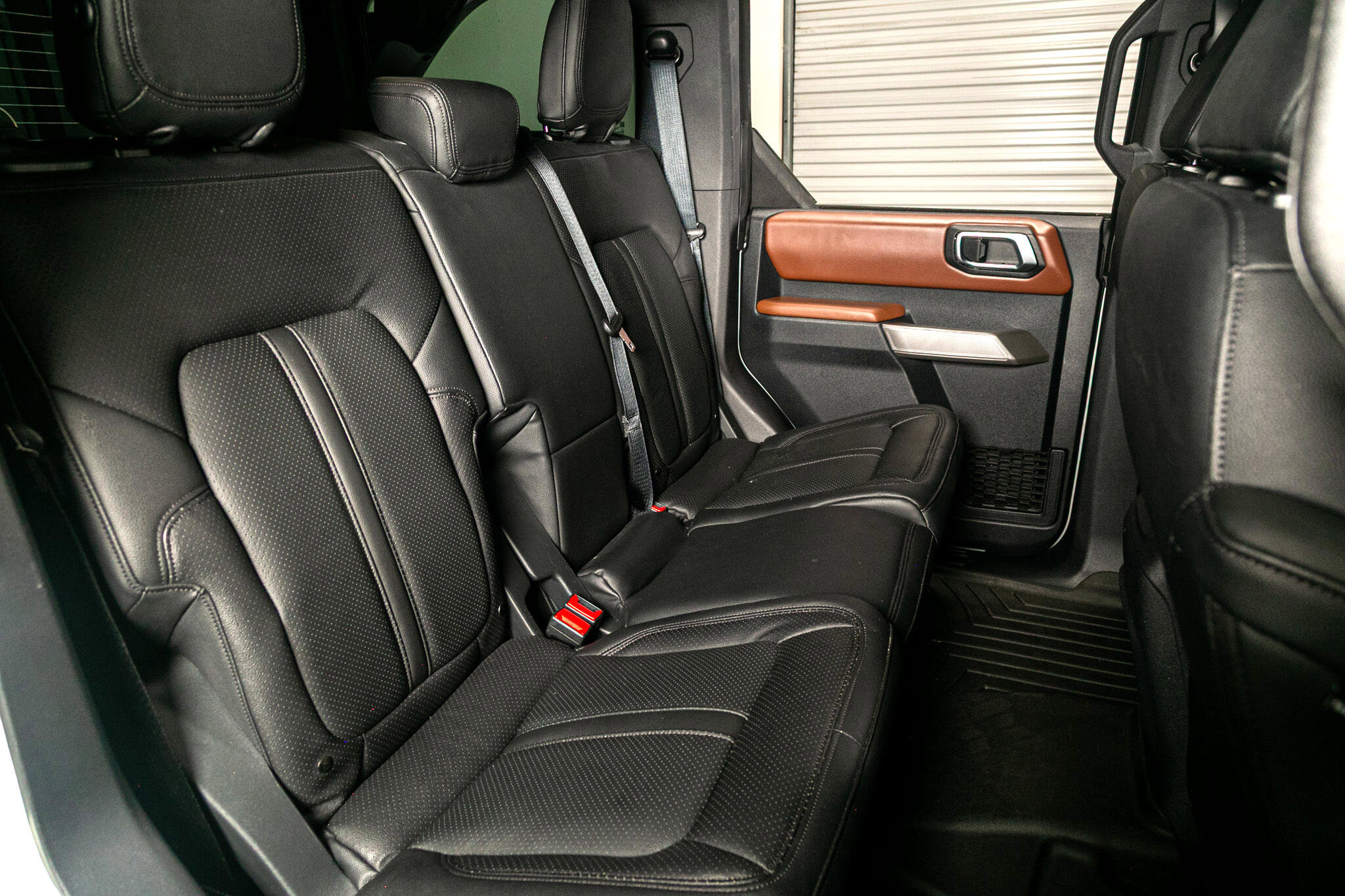 Used 2022 Ford Bronco Outer Banks w/ Sasquatch Package image 30