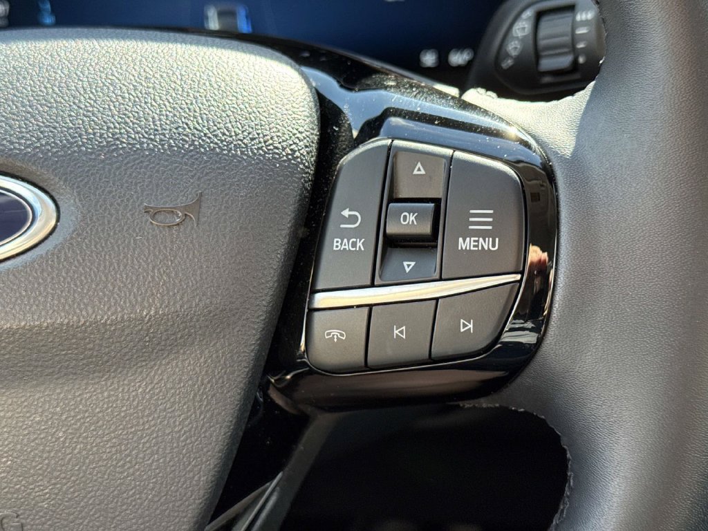 Used 2023 Ford Escape SE w/ PHEV Premium Package FWD image 35