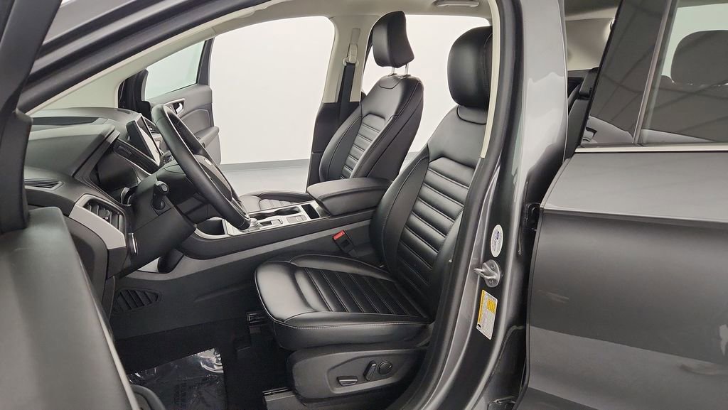 Used 2023 Ford Edge SEL w/ Convenience Package image 14