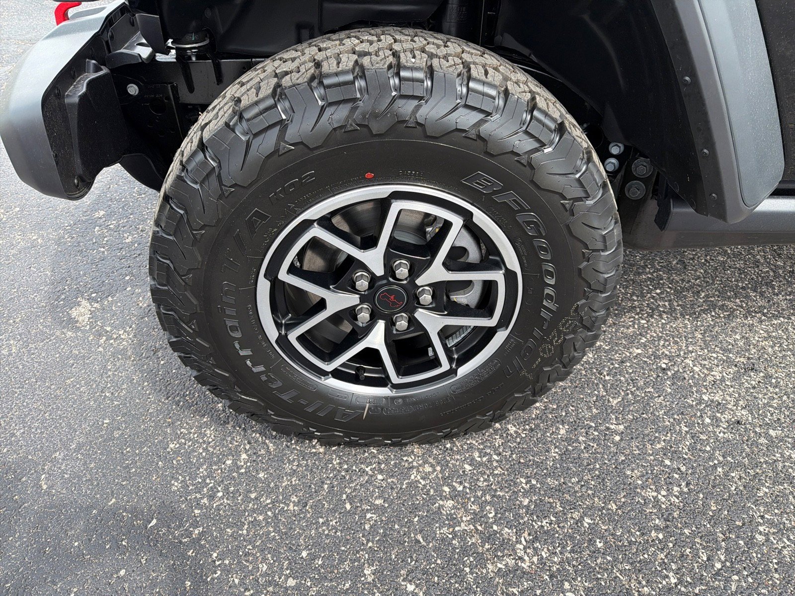 New 2026 Jeep Wrangler Unlimited Rubicon AWD/4WD image 4