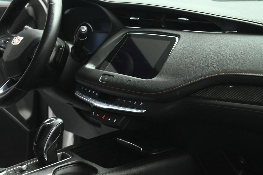 Used 2019 Cadillac XT4 Sport w/ Cold Weather Package FWD image 57