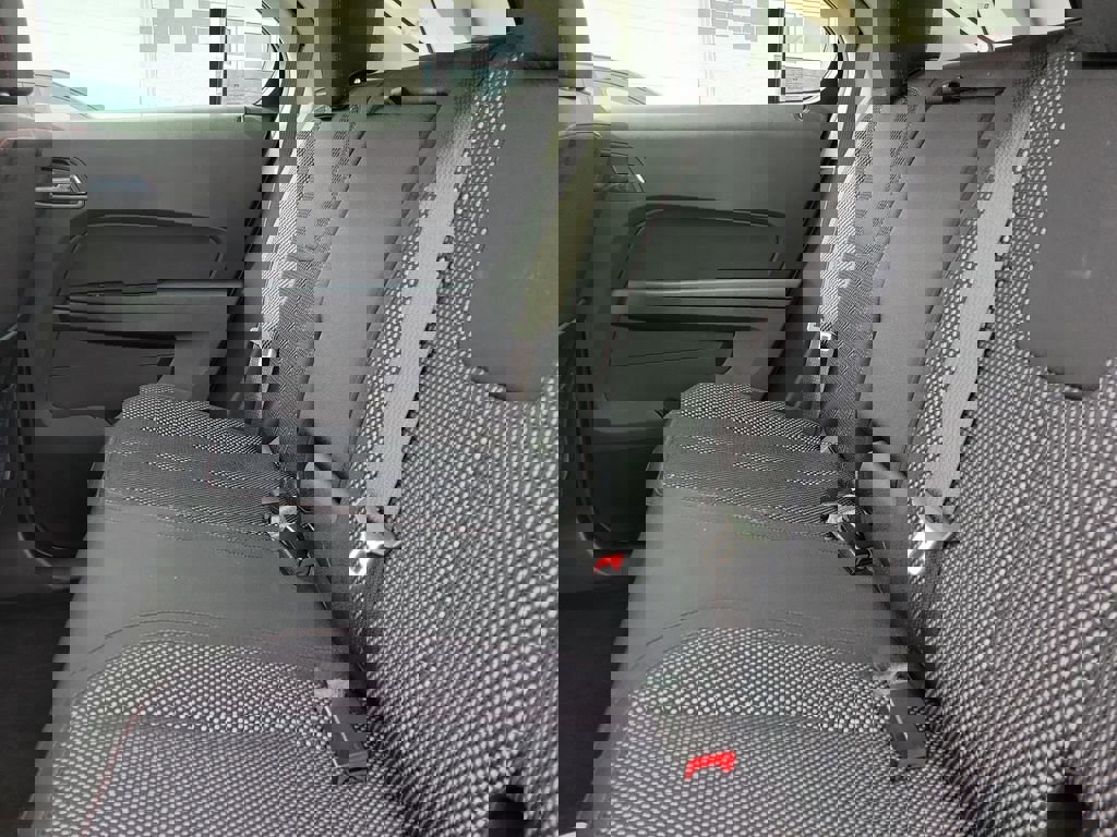 Used 2016 Chevrolet Equinox LS AWD/4WD image 10