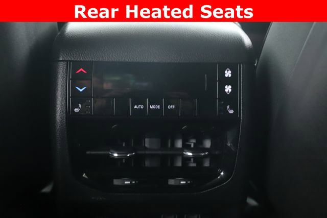 Used 2024 Jeep Grand Cherokee L Limited image 29