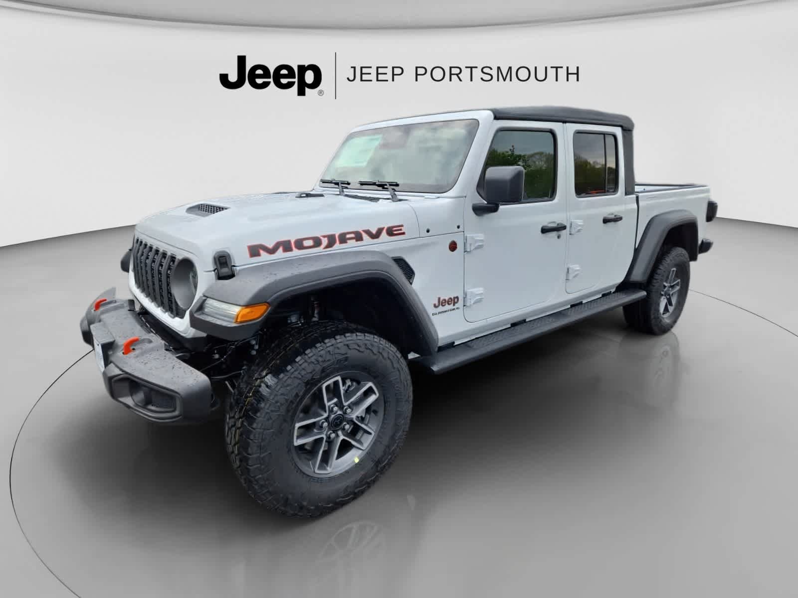 New 2026 Jeep Gladiator Mojave w/ Safety Group AWD/4WD image 8