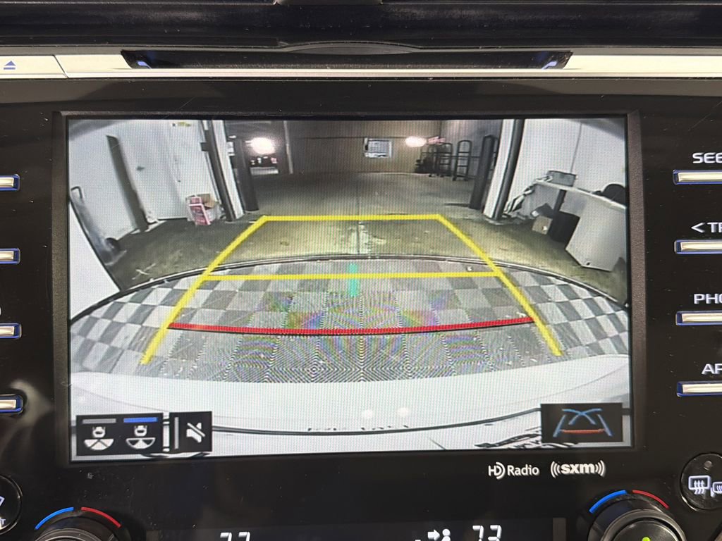 Used 2020 Toyota Camry XLE image 27