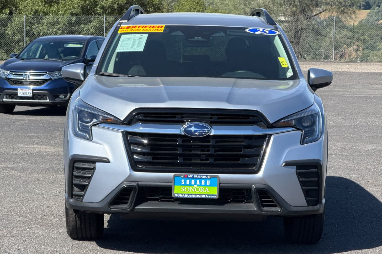 Used 2025 Subaru Ascent Premium AWD/4WD image 8