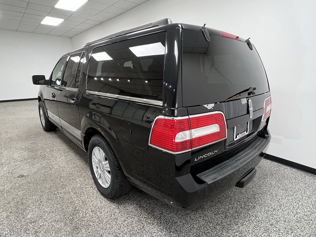Used 2008 Lincoln Navigator L 4WD image 20