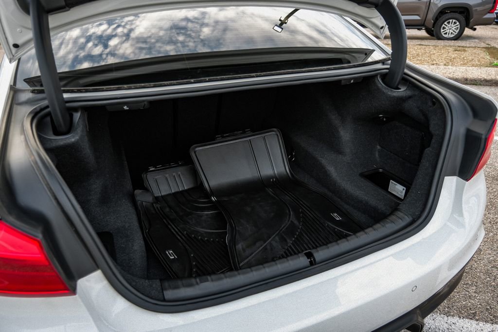 Used 2018 BMW 540i xDrive w/ M Sport Package image 71