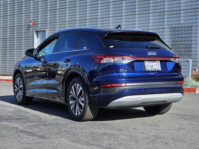 Used 2023 Audi Q4 e-tron Premium Plus w/ Premium Plus RWD image 9