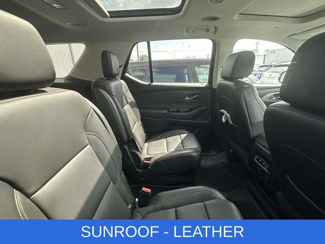 Used 2018 Chevrolet Traverse LT AWD/4WD image 3