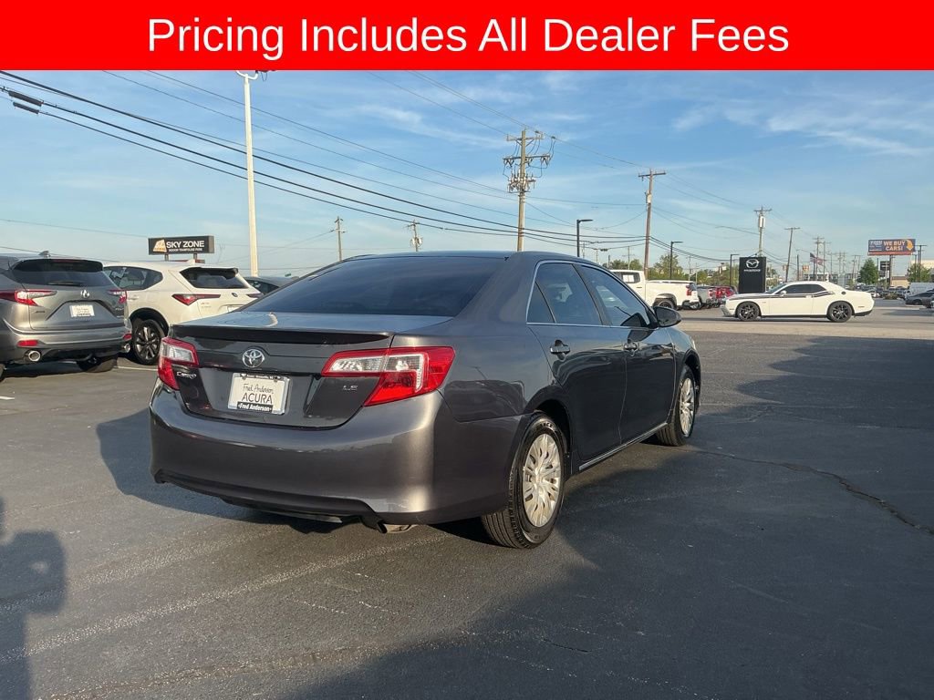Used 2014 Toyota Camry LE FWD image 5