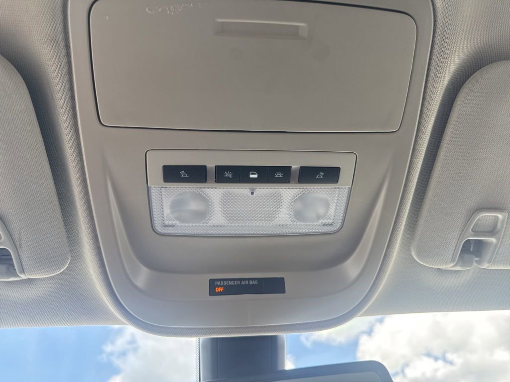 Used 2022 Chevrolet Colorado LT w/ Luxury Package image 24