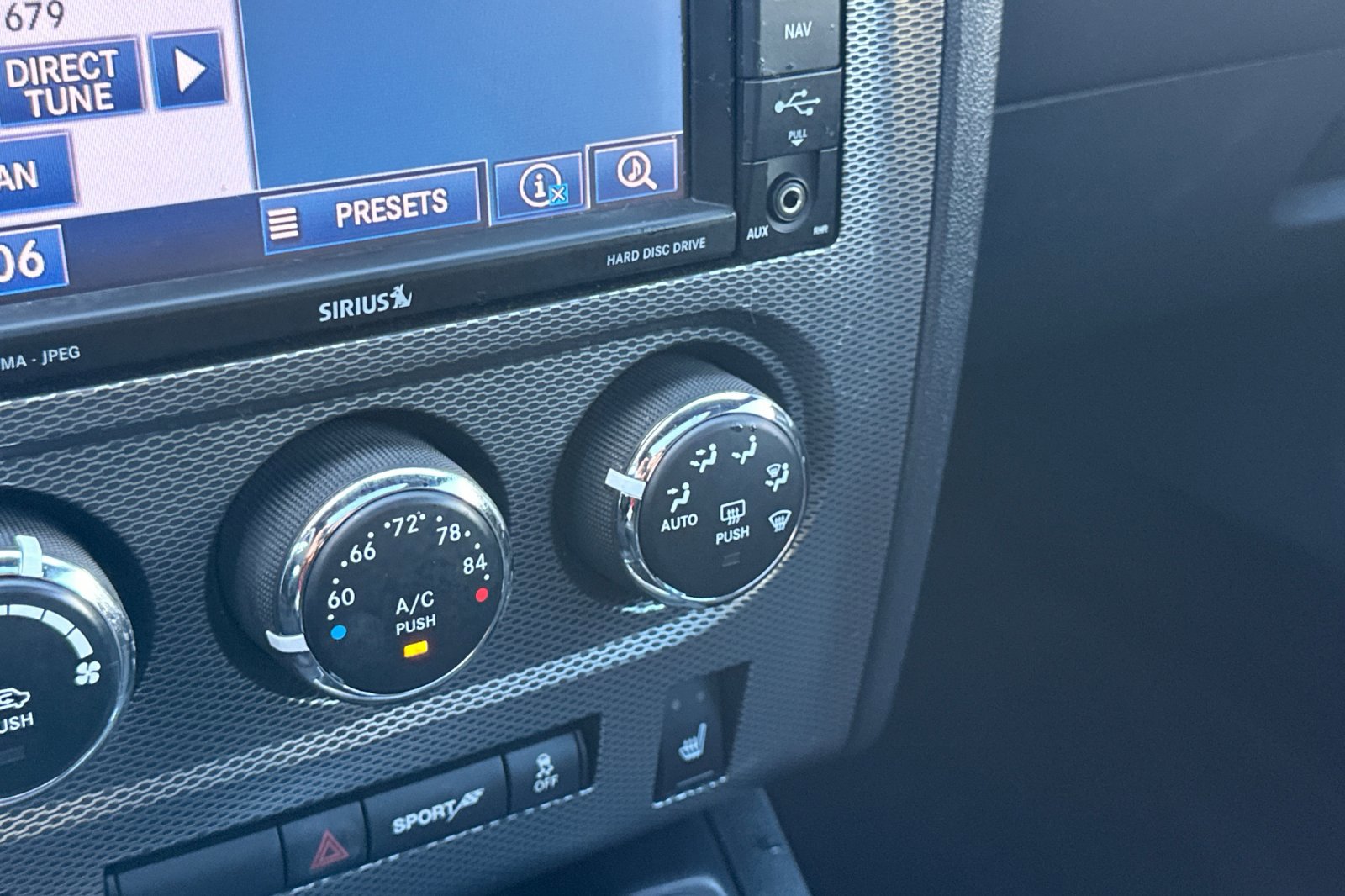 Used 2012 Dodge Challenger R/T image 27