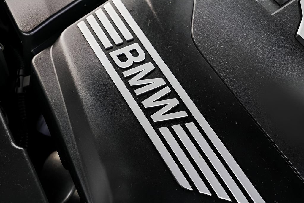 Used 2023 BMW M850i xDrive Coupe AWD/4WD image 92