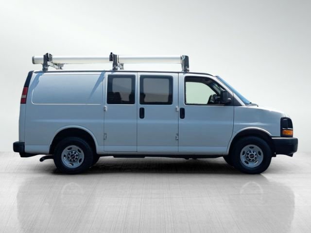 Used 2013 GMC Savana 3500 RWD image 3