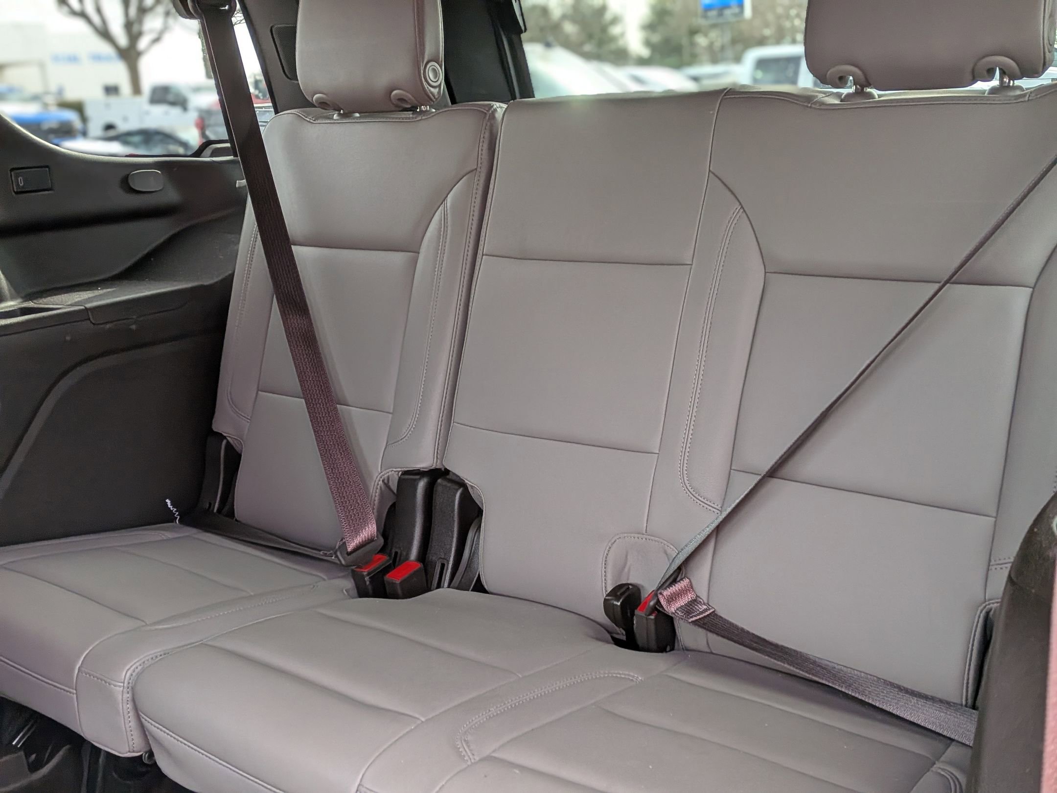 Used 2024 Chevrolet Tahoe LT image 34