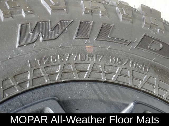 Used 2024 Jeep Wrangler Willys image 40