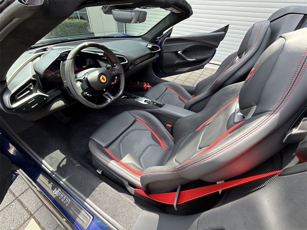 Used 2024 Ferrari 296 GTS image 28