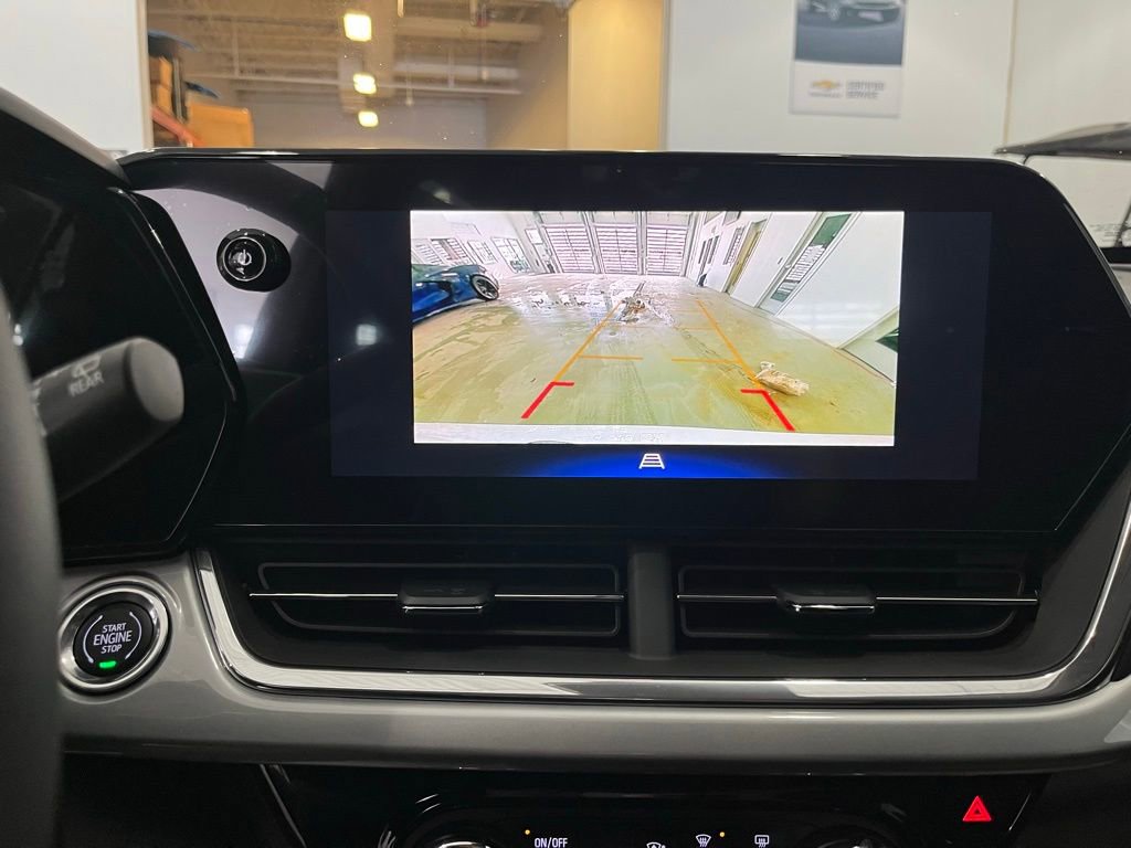 New 2026 Chevrolet Trax LT w/ Driver Confidence Package image 16