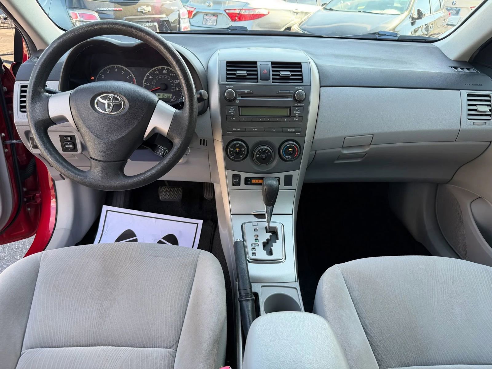 Used 2011 Toyota Corolla LE image 30