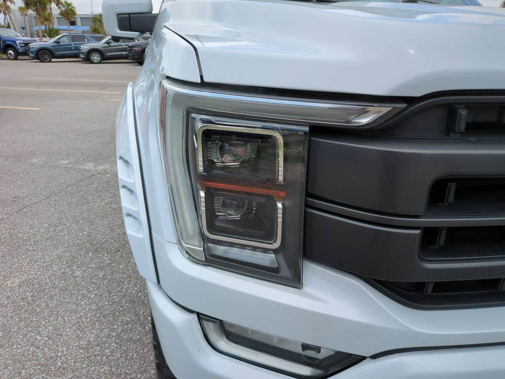 Used 2021 Ford F150 Lariat w/ Equipment Group 502A High AWD/4WD image 9
