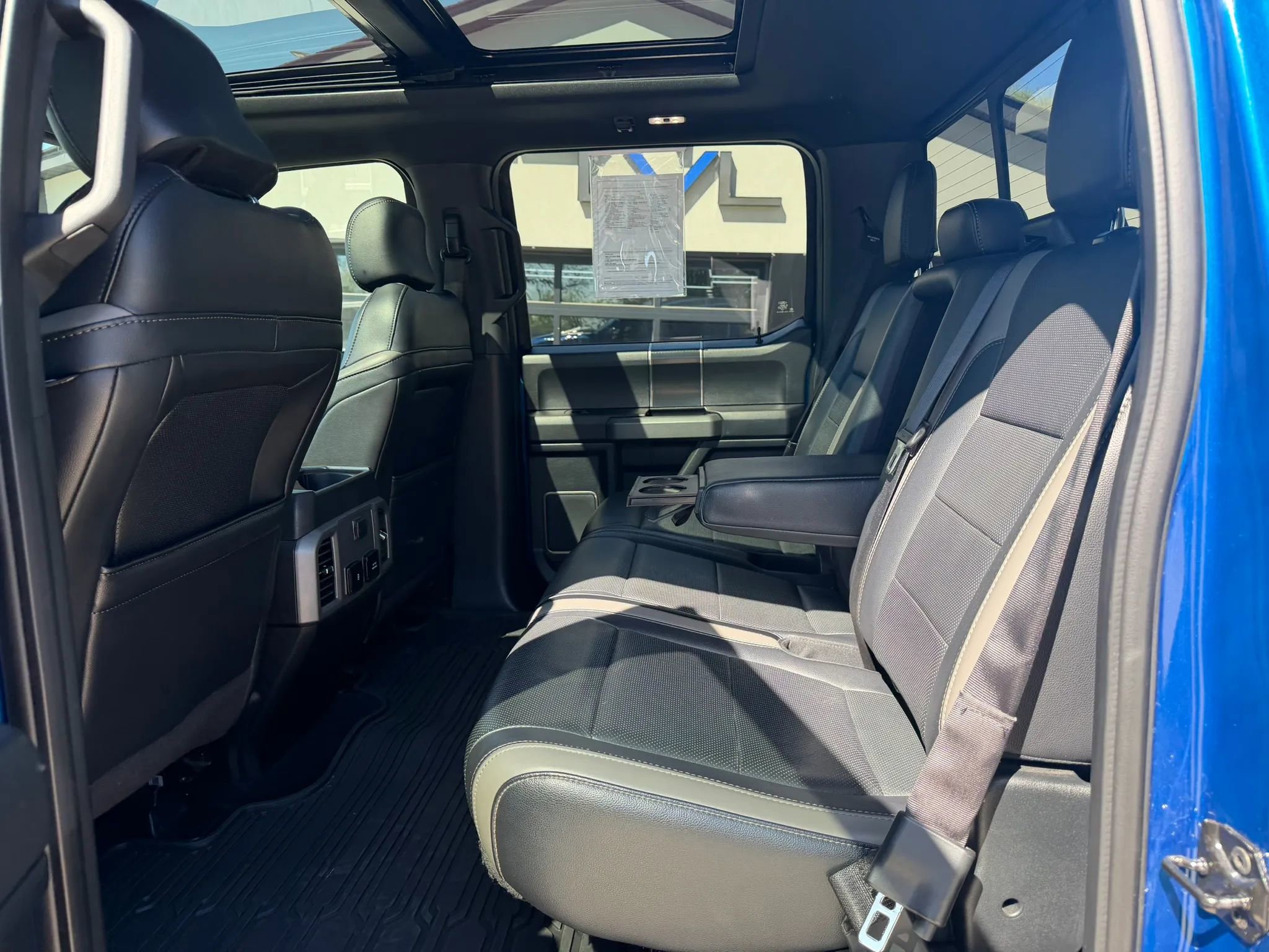 Used 2017 Ford F150 Raptor w/ Equipment Group 802A Luxury image 39