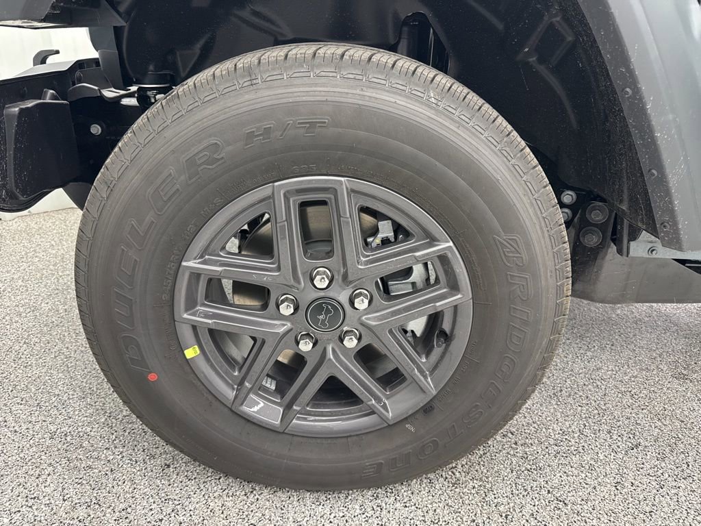 New 2026 Jeep Gladiator Sport image 10