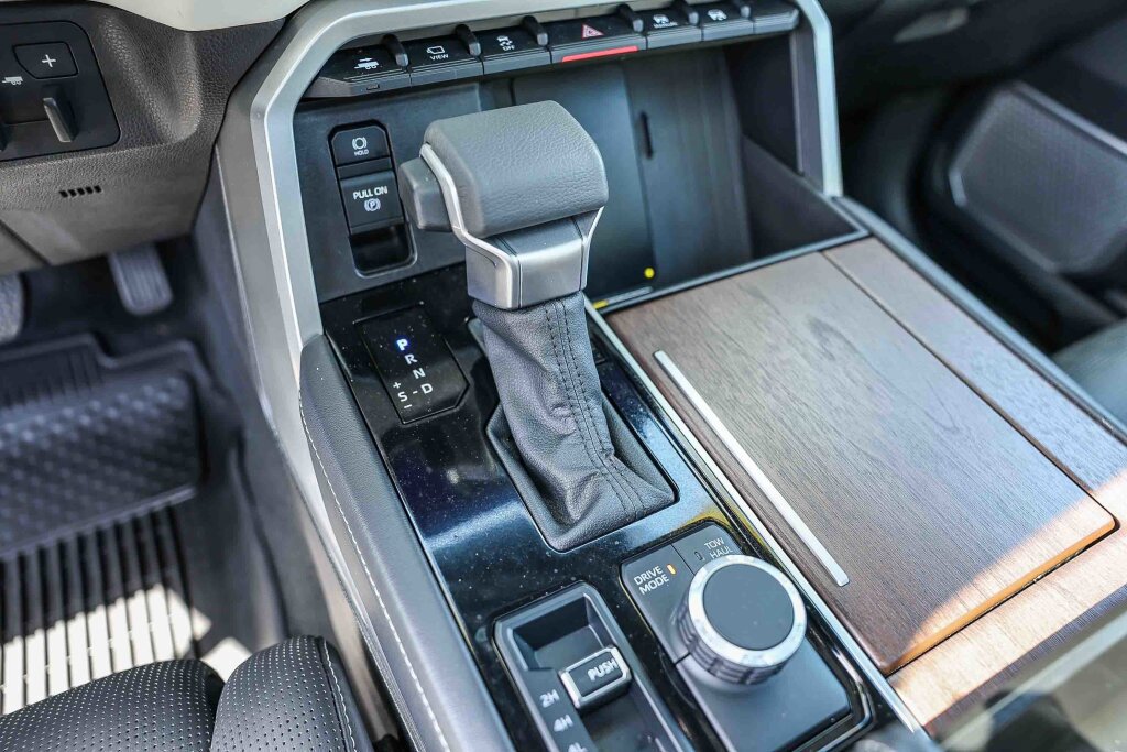 Certified 2025 Toyota Sequoia Capstone AWD/4WD image 16