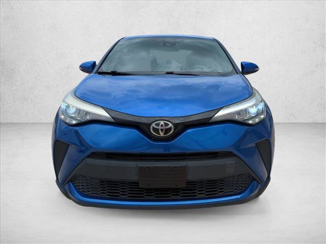 Used 2021 Toyota C-HR XLE FWD image 2