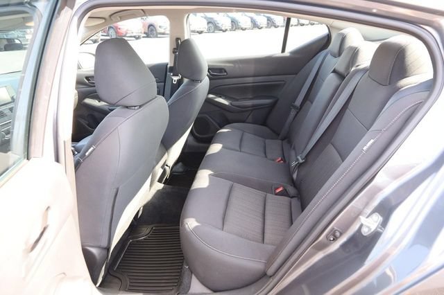 Certified 2024 Nissan Altima 2.5 S FWD image 9