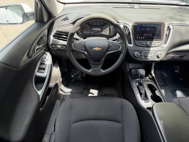 Used 2024 Chevrolet Malibu LS FWD image 14