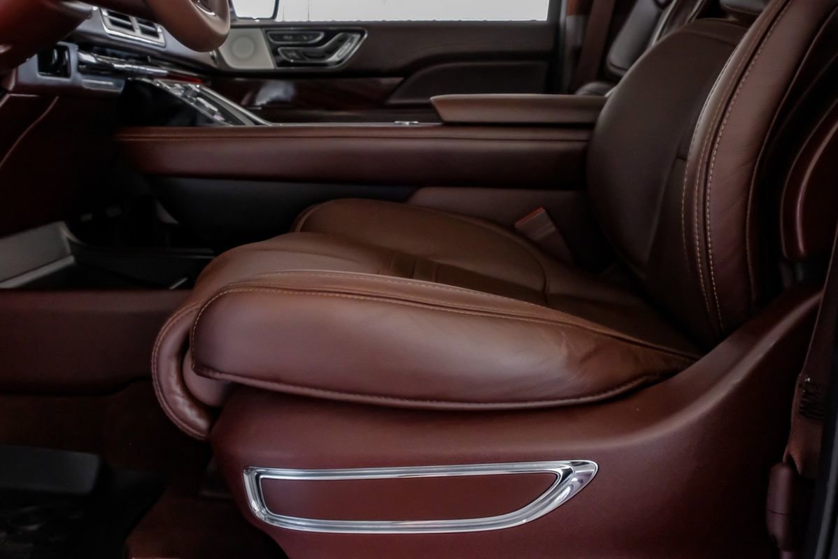 Used 2018 Lincoln Navigator Black Label image 30