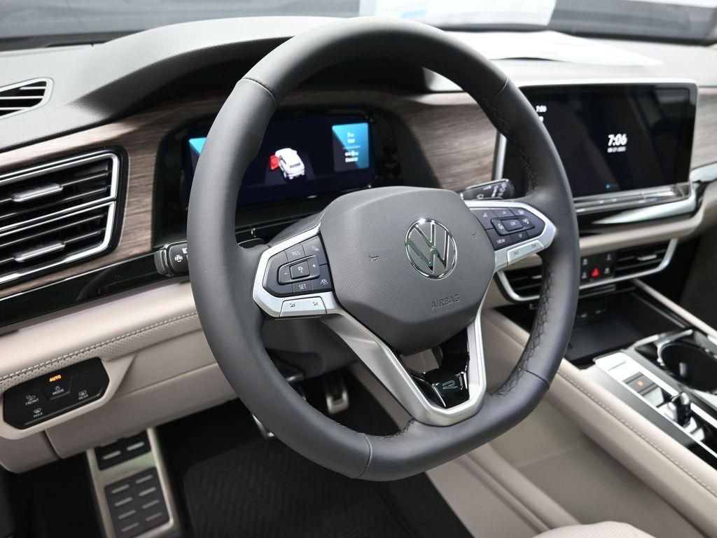 New 2026 Volkswagen Atlas SEL Premium R-Line image 13