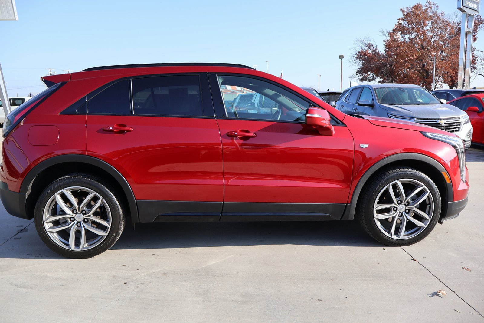 Used 2023 Cadillac XT4 Sport w/ Technology Package image 5