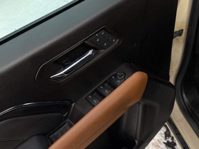 Used 2023 GMC Canyon AT4 w/ AT4 Premium Package image 14