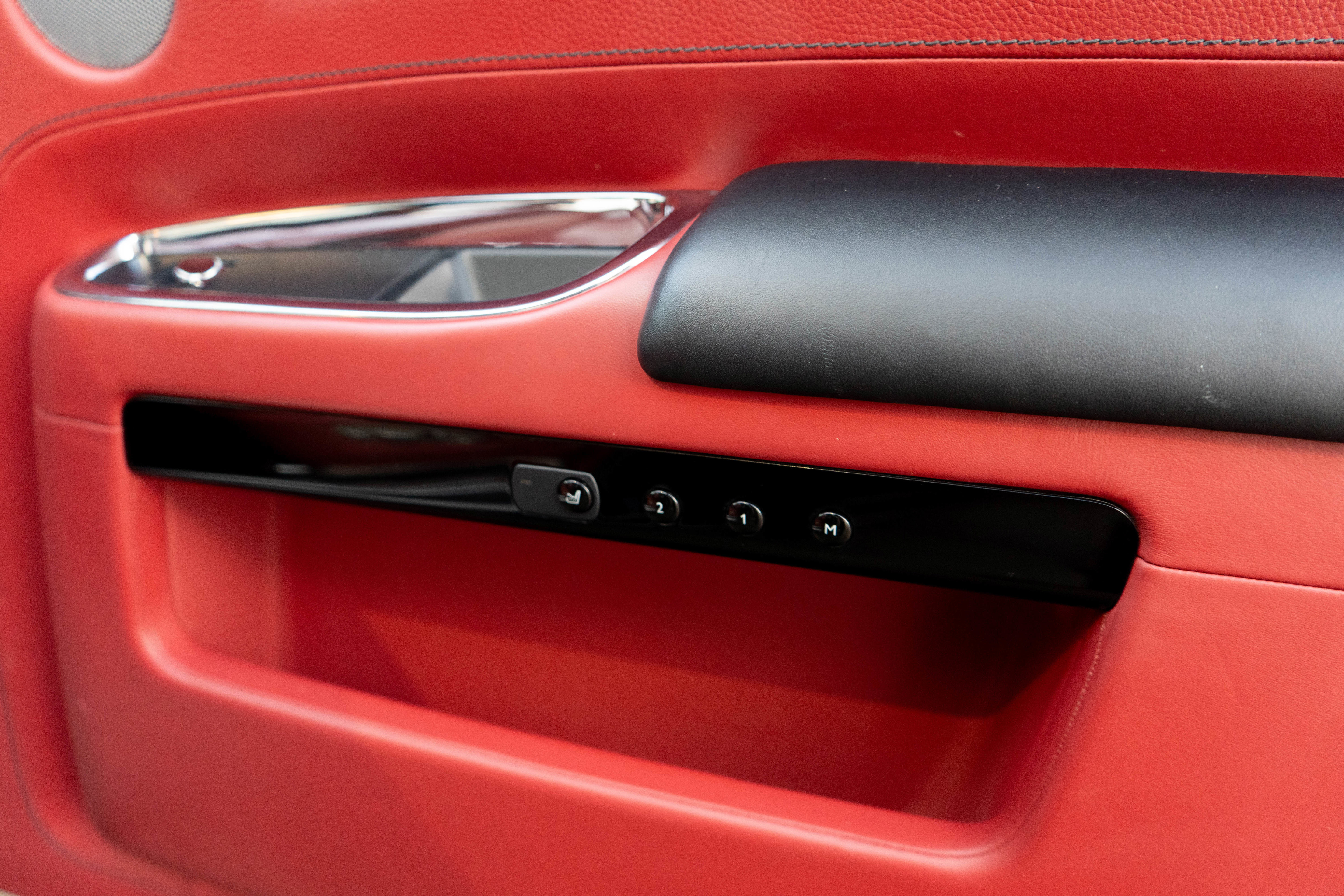 Used 2016 Rolls-Royce Ghost image 41