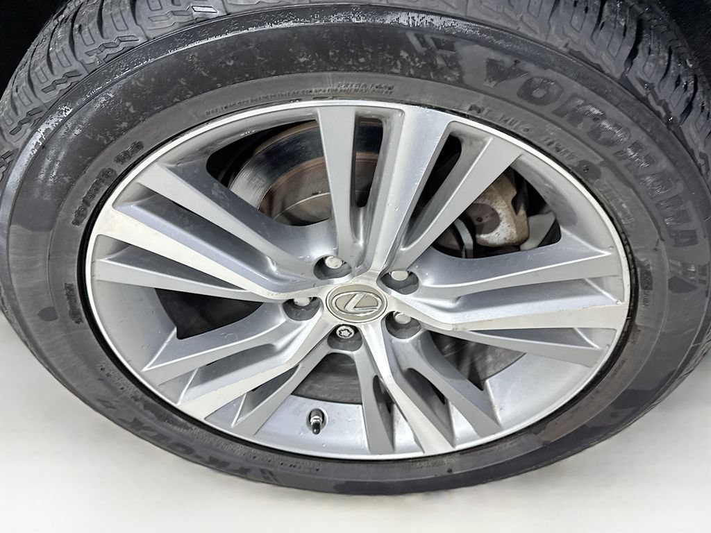 Used 2015 Lexus RX 450h FWD image 39