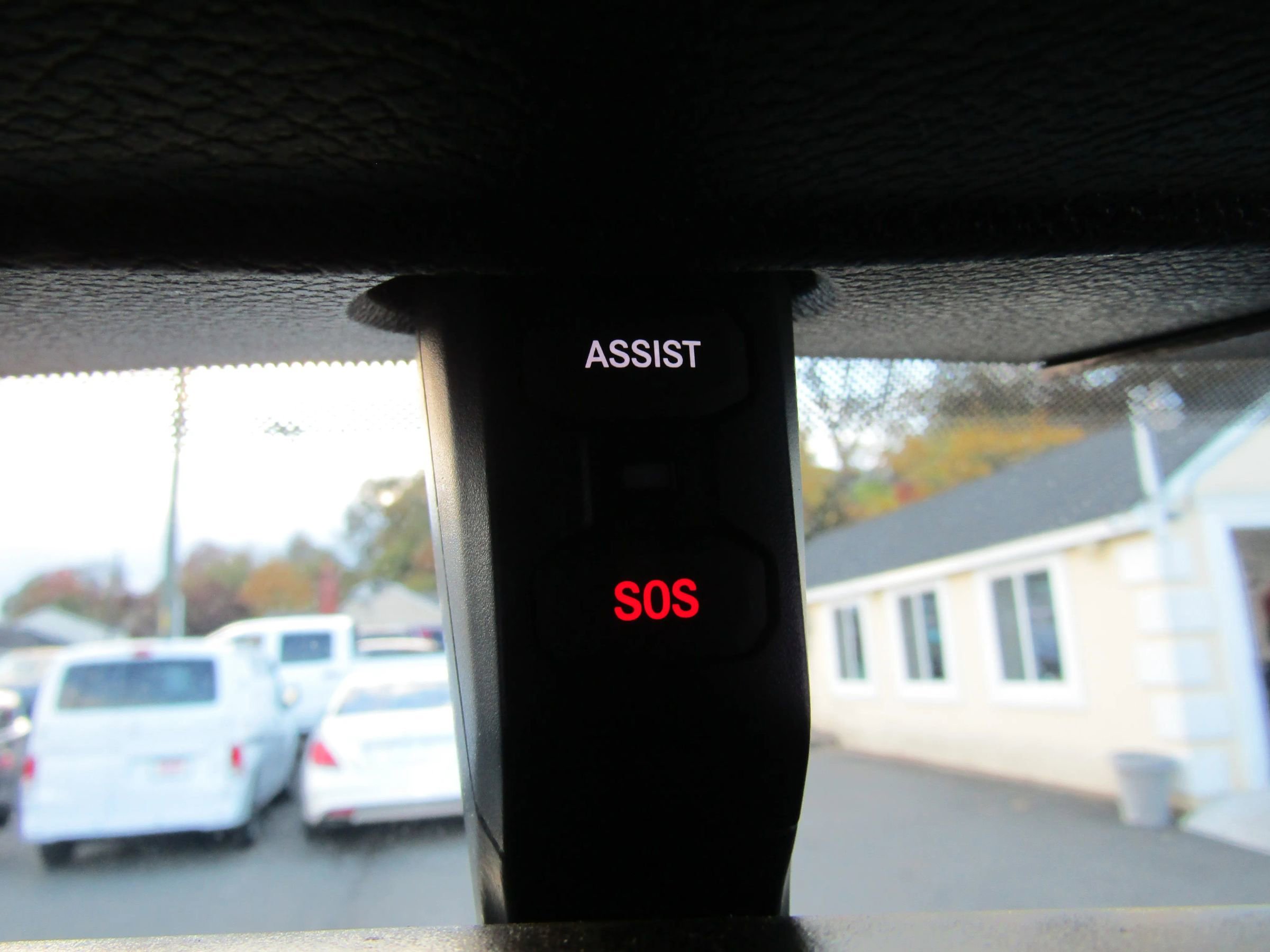 Used 2018 Jeep Wrangler Unlimited Sahara image 32