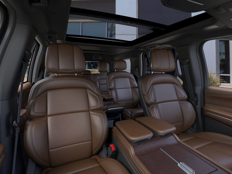 New 2025 Lincoln Navigator Reserve image 10