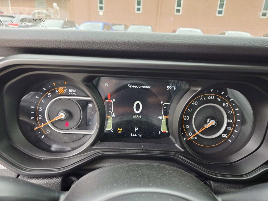 Certified 2025 Jeep Wrangler Sport S image 24