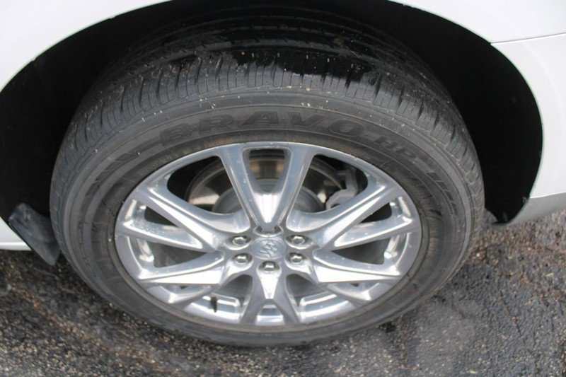 Used 2022 Buick Enclave Premium w/ Experience Buick Package AWD/4WD image 8