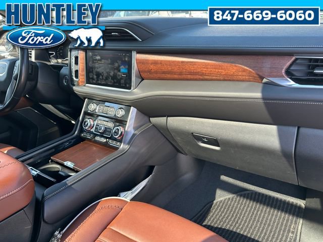 Used 2023 GMC Yukon Denali Ultimate image 9